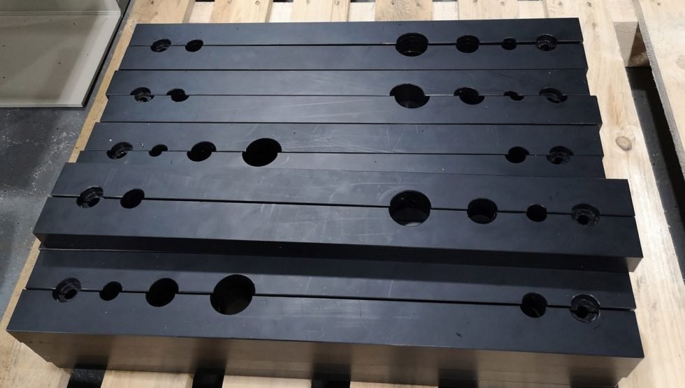 CNC Machining Formation Plastics